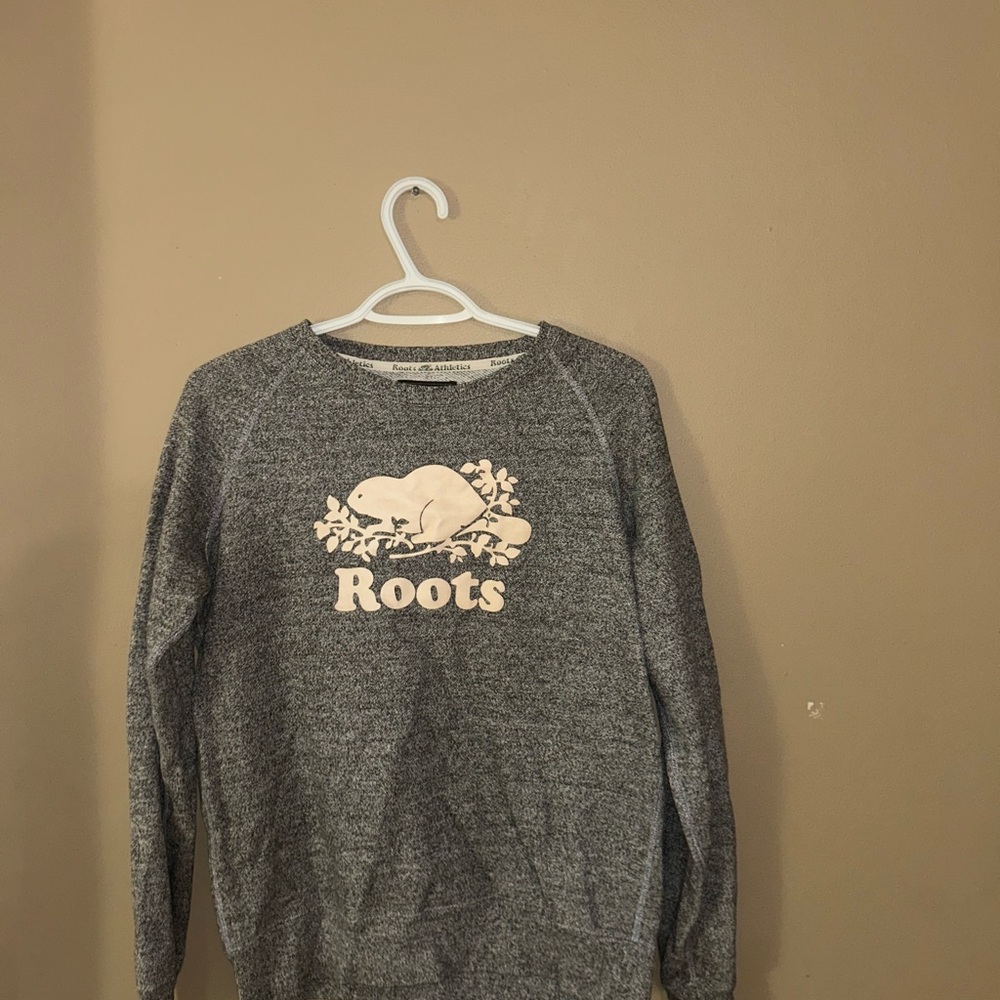 Roots Heather Gray Knit Sweater